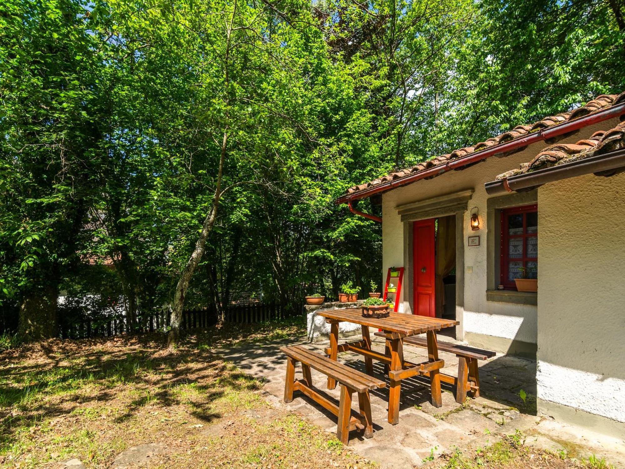 Holiday Home With Garden And Shared Pool Migliorini Extérieur photo